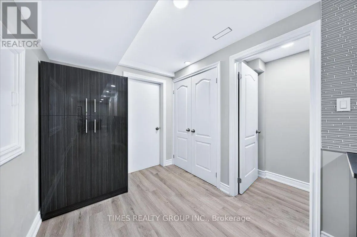224 WESTWAY CRESCENT