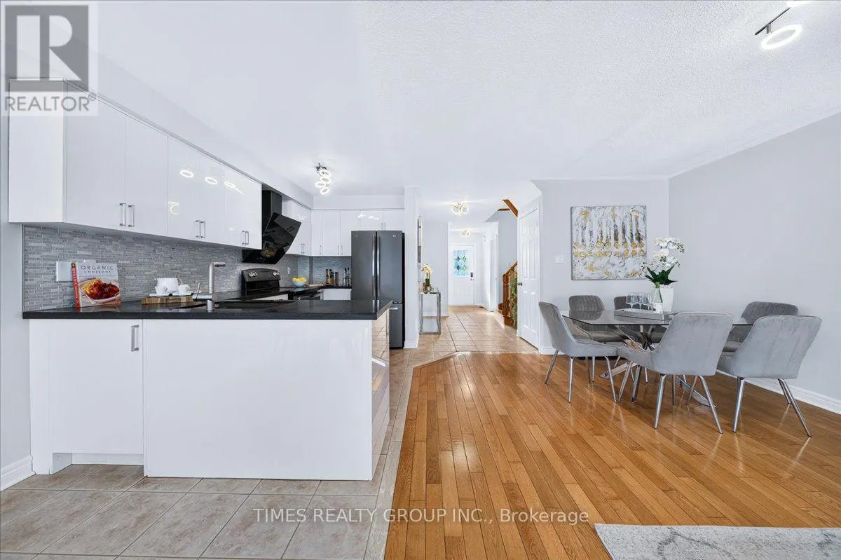 224 WESTWAY CRESCENT