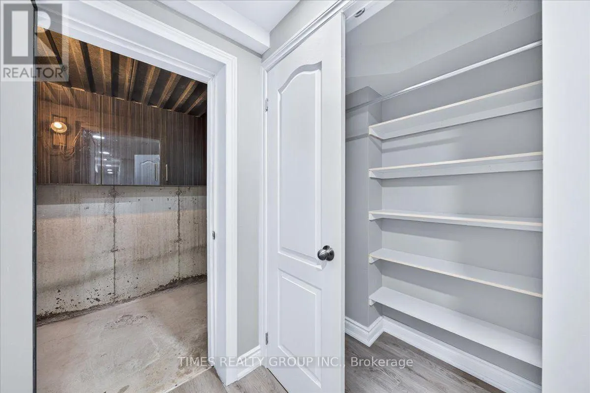 224 WESTWAY CRESCENT
