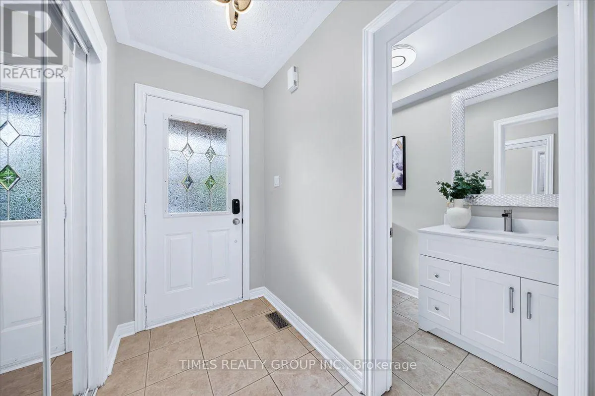 224 WESTWAY CRESCENT