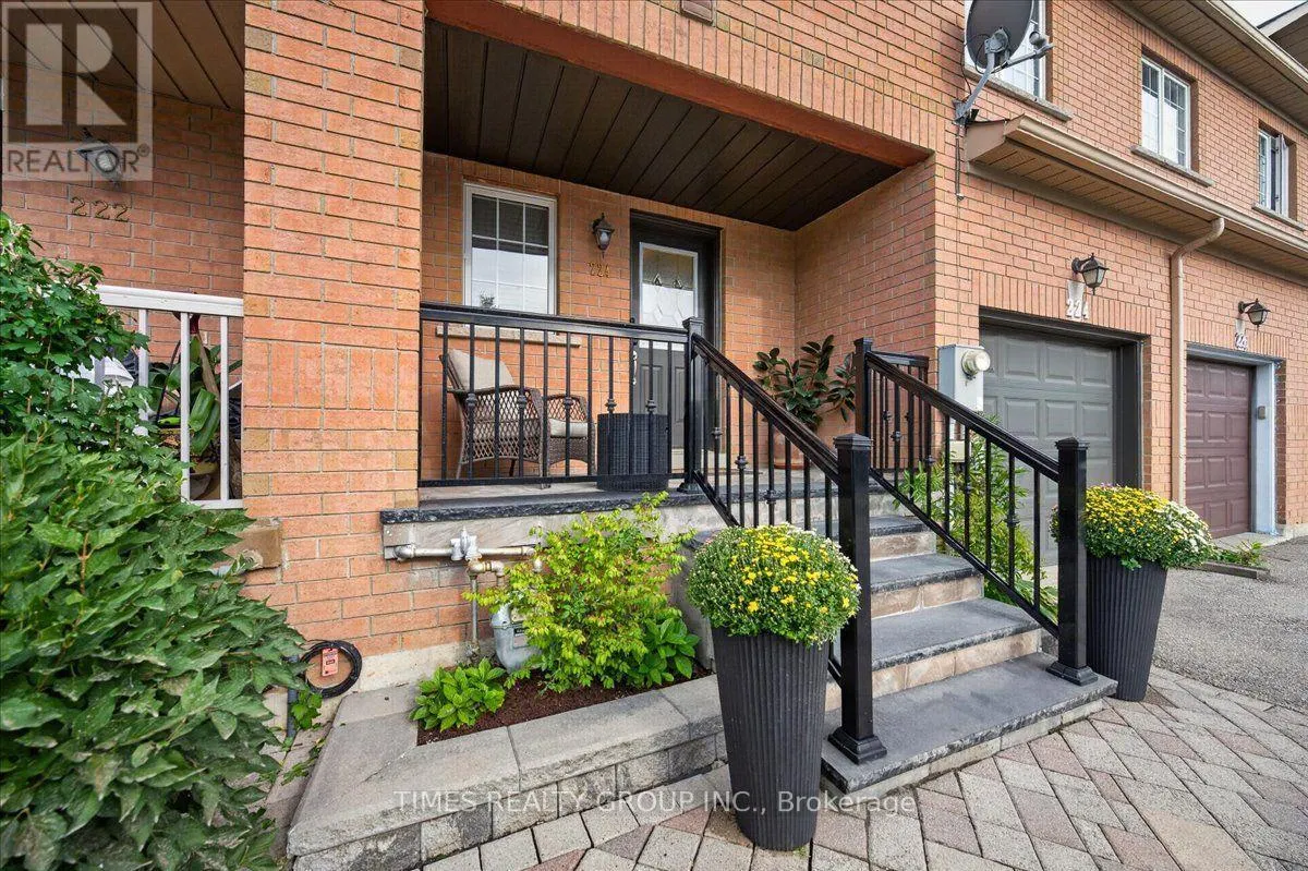 224 WESTWAY CRESCENT