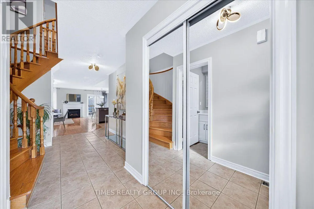 224 WESTWAY CRESCENT