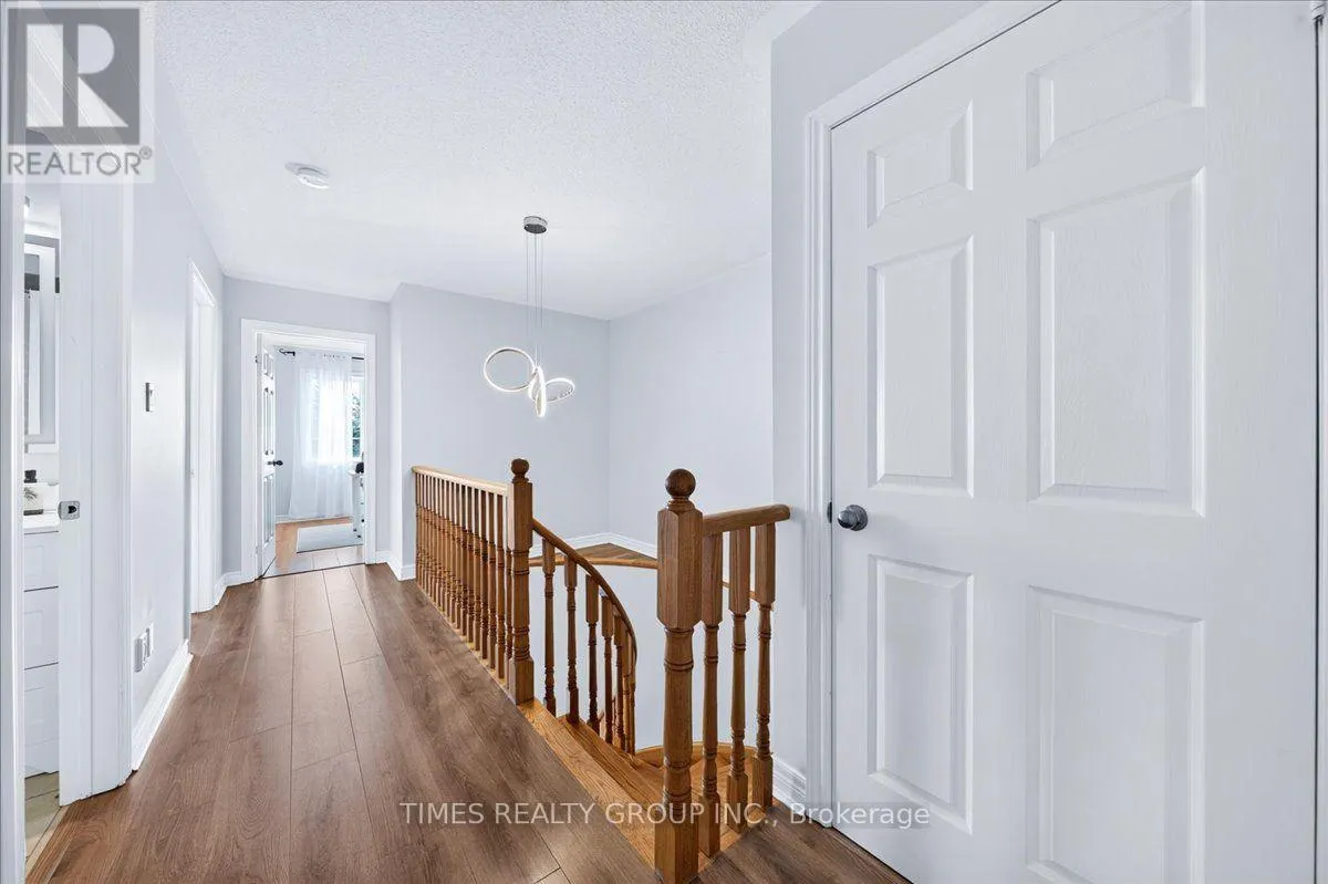 224 WESTWAY CRESCENT