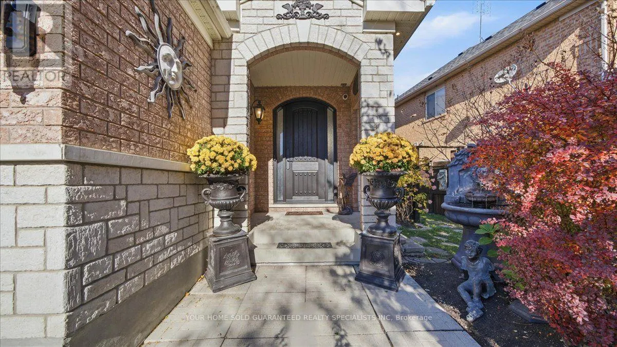 166 WORTHINGTON AVENUE