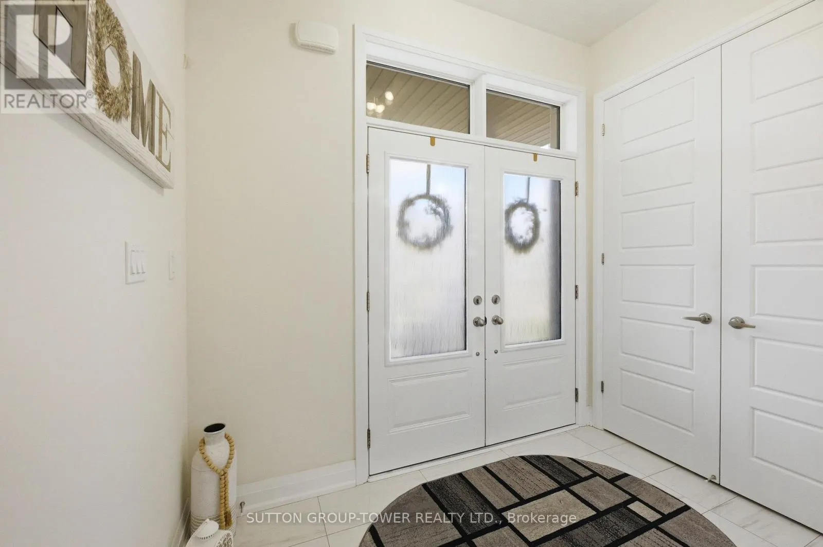 194 FERRAGINE CRESCENT