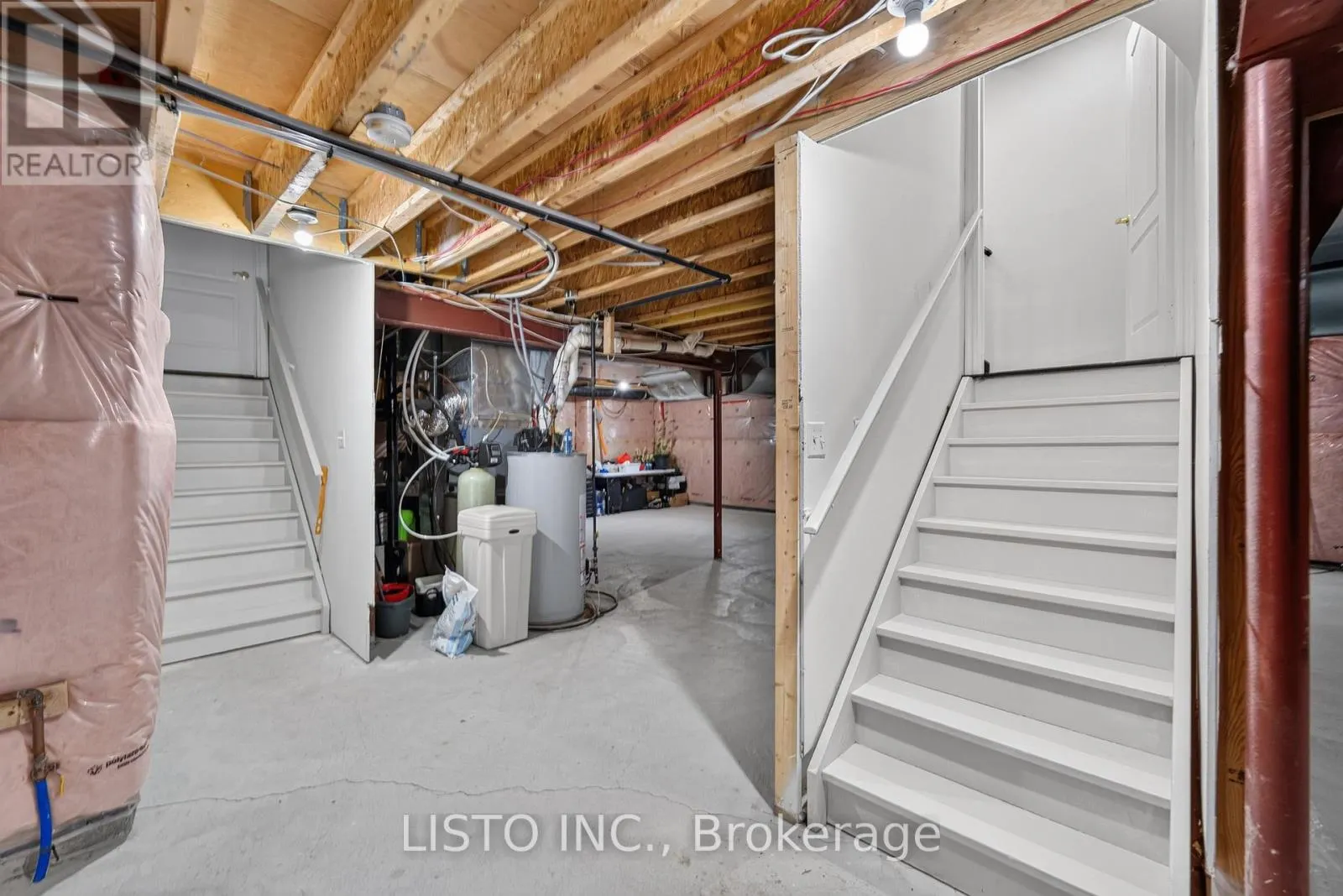 34 GREENFOREST GROVE