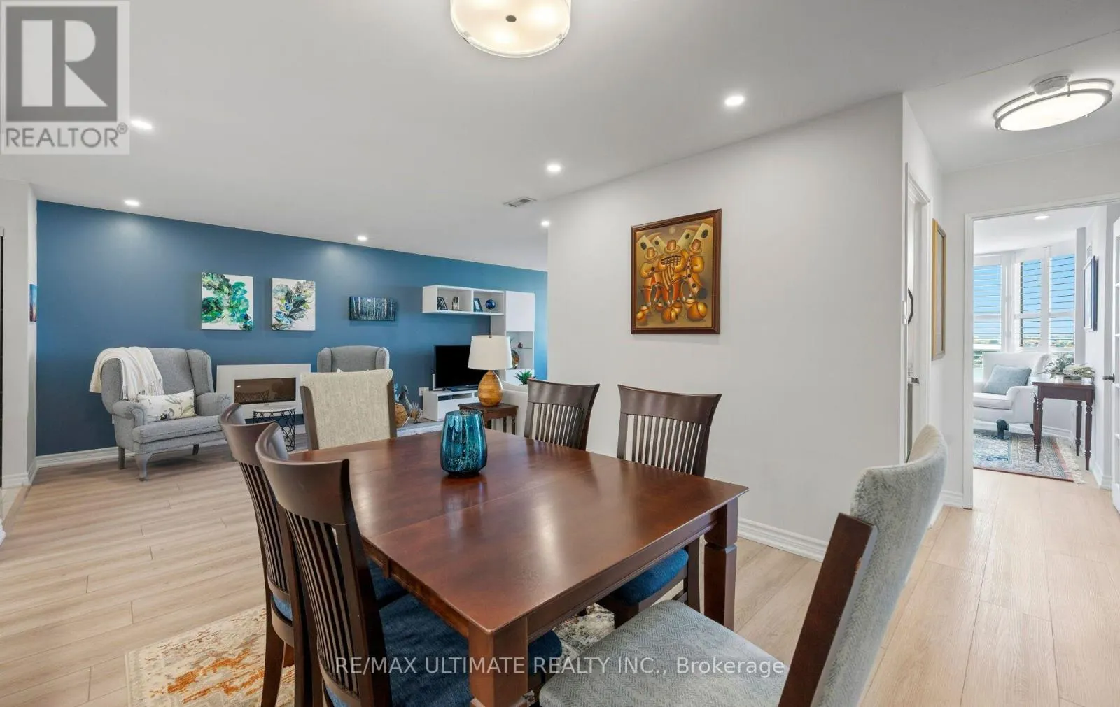 PH9 - 55 AUSTIN DRIVE