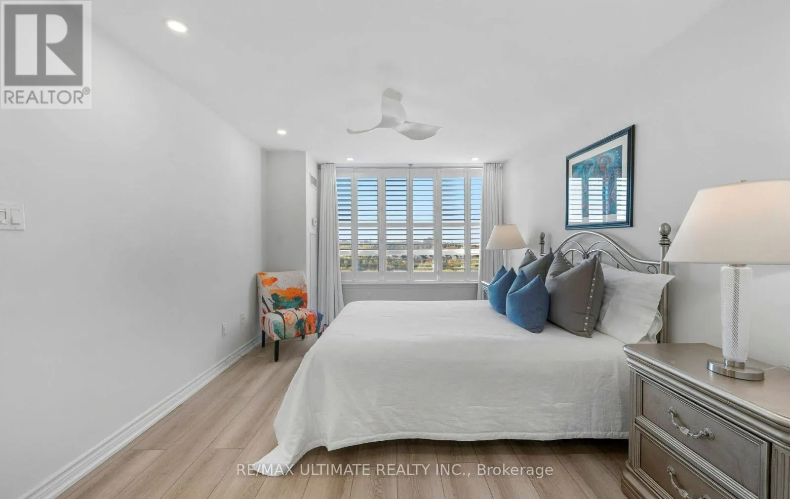 PH9 - 55 AUSTIN DRIVE