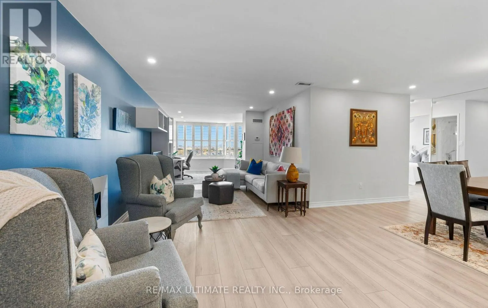 PH9 - 55 AUSTIN DRIVE