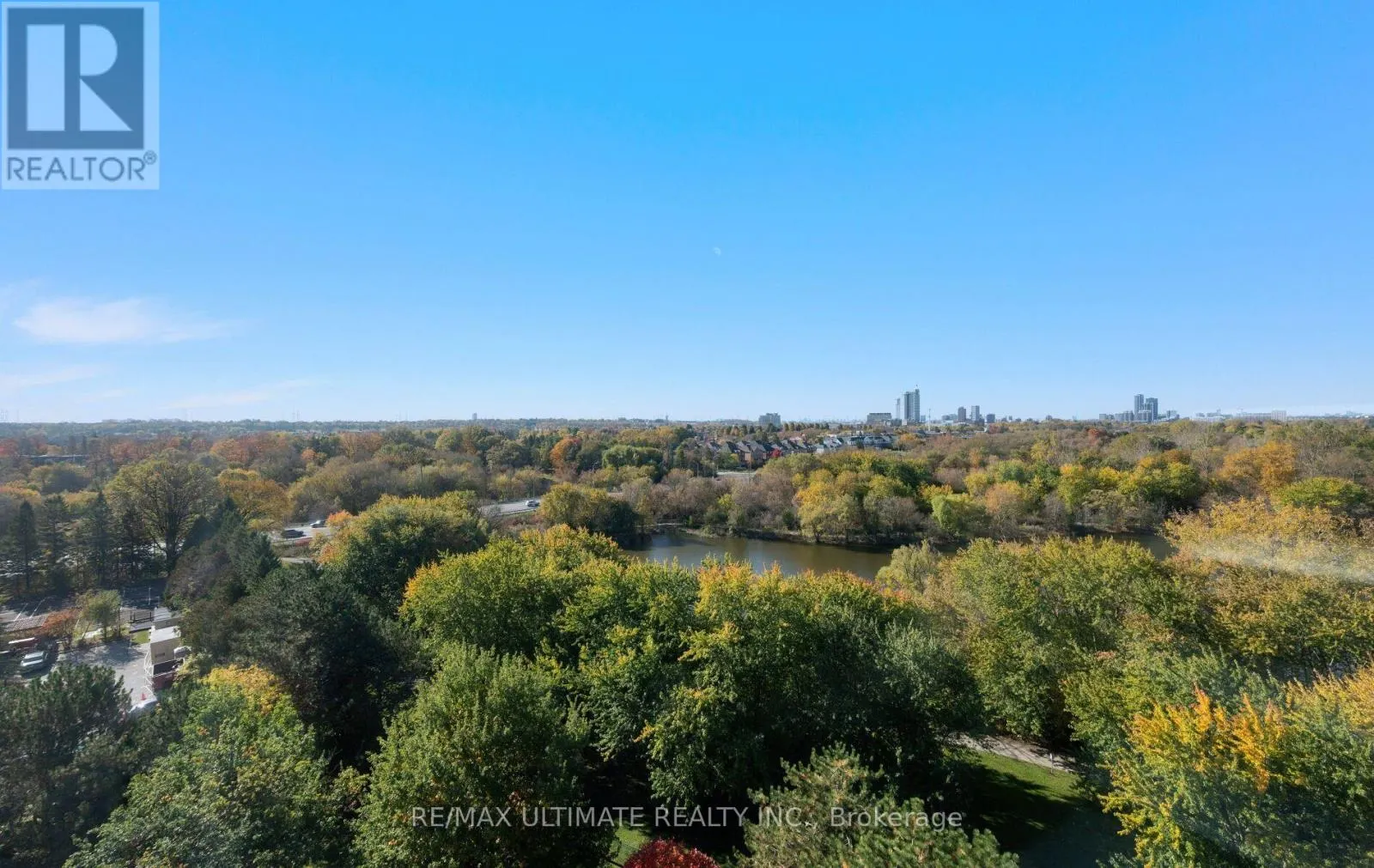 PH9 - 55 AUSTIN DRIVE