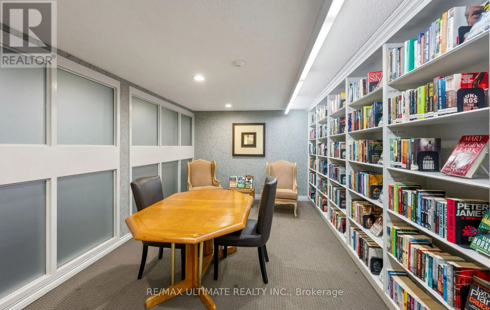 PH9 - 55 AUSTIN DRIVE