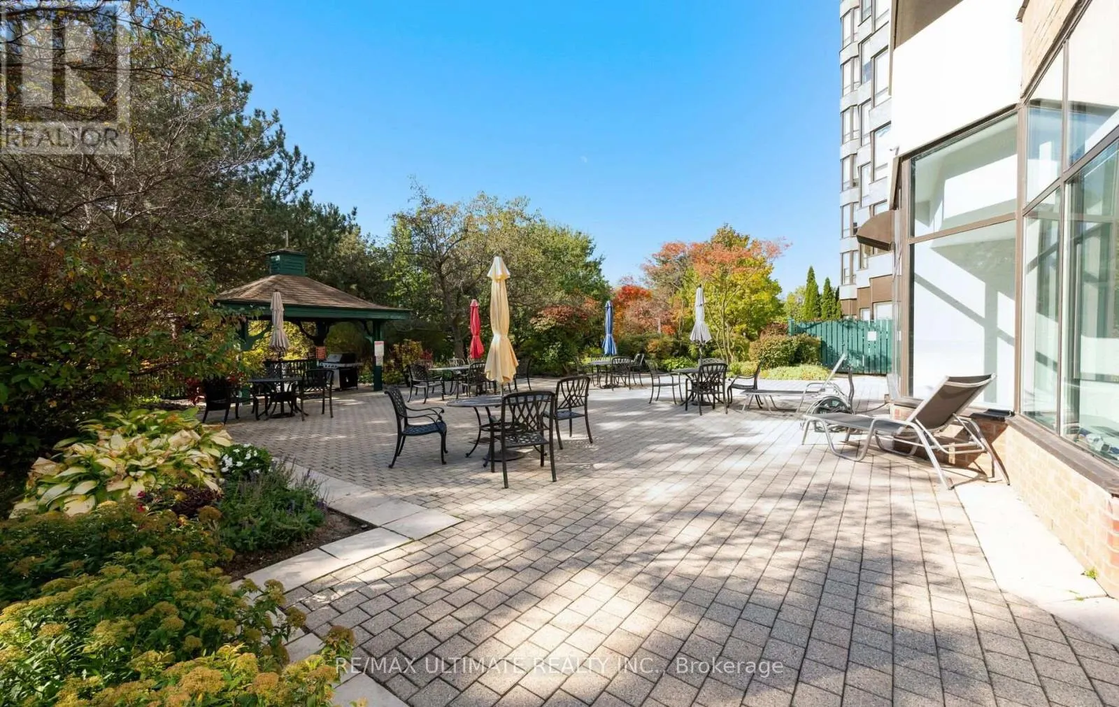 PH9 - 55 AUSTIN DRIVE