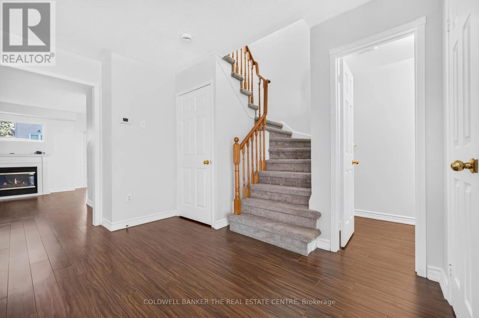 331 WARNER CRESCENT