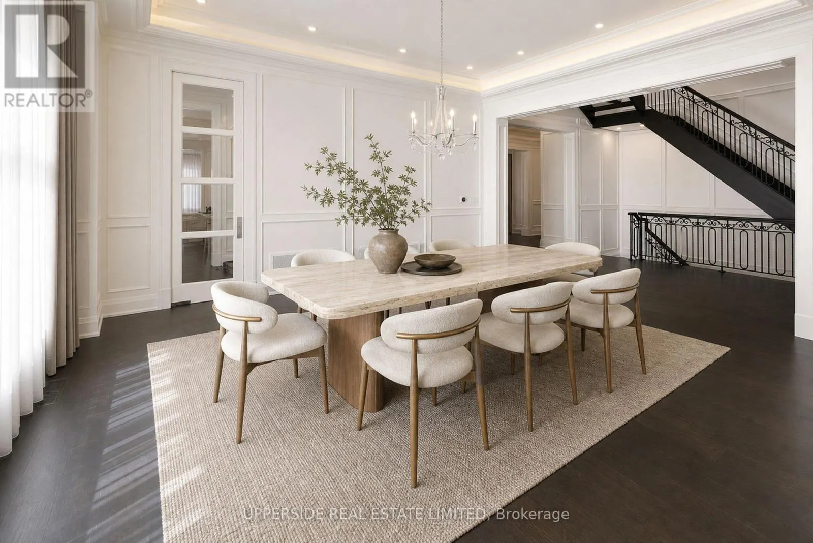 28 THORNRIDGE DRIVE