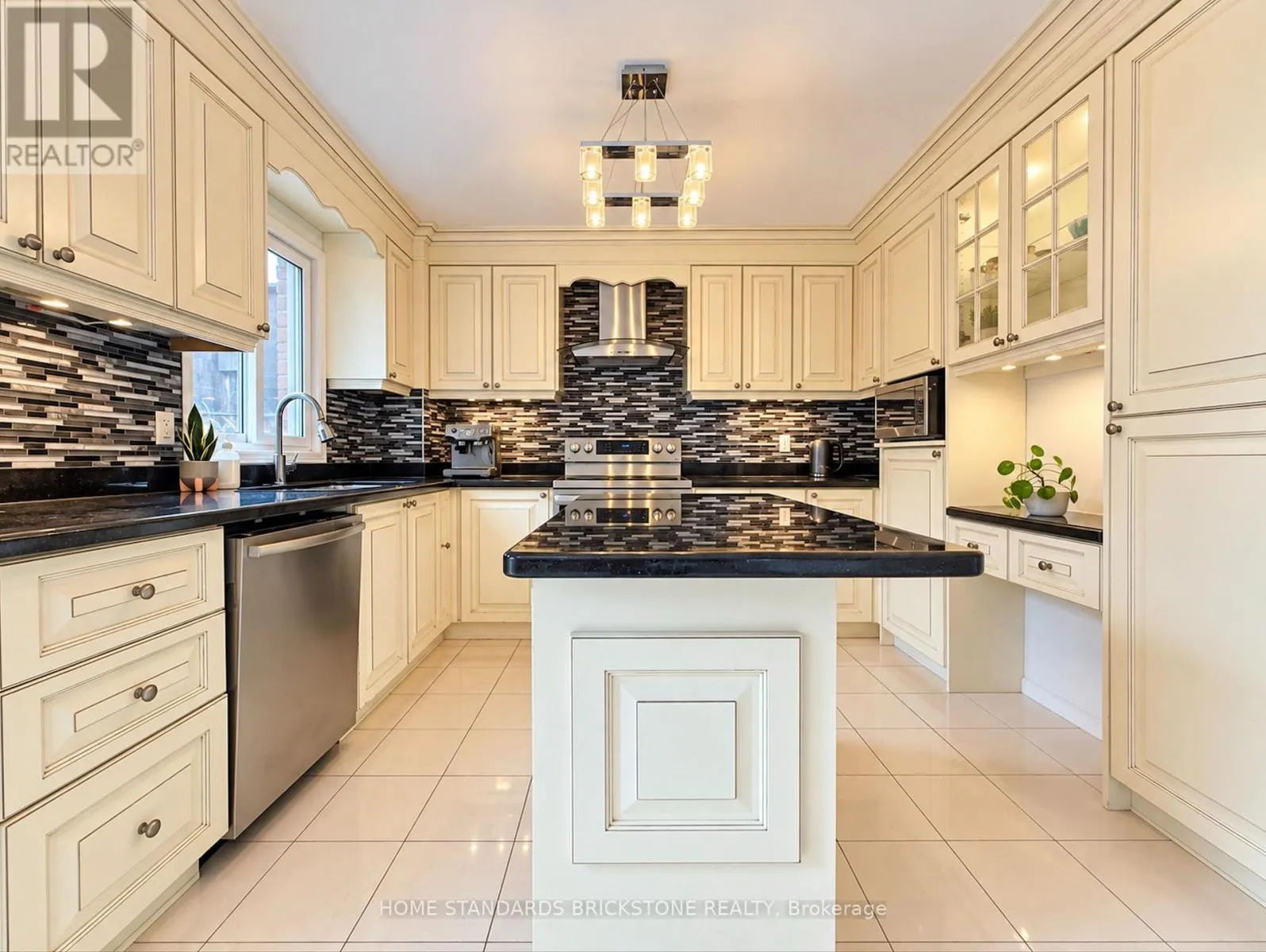 171 BROWNRIDGE DRIVE