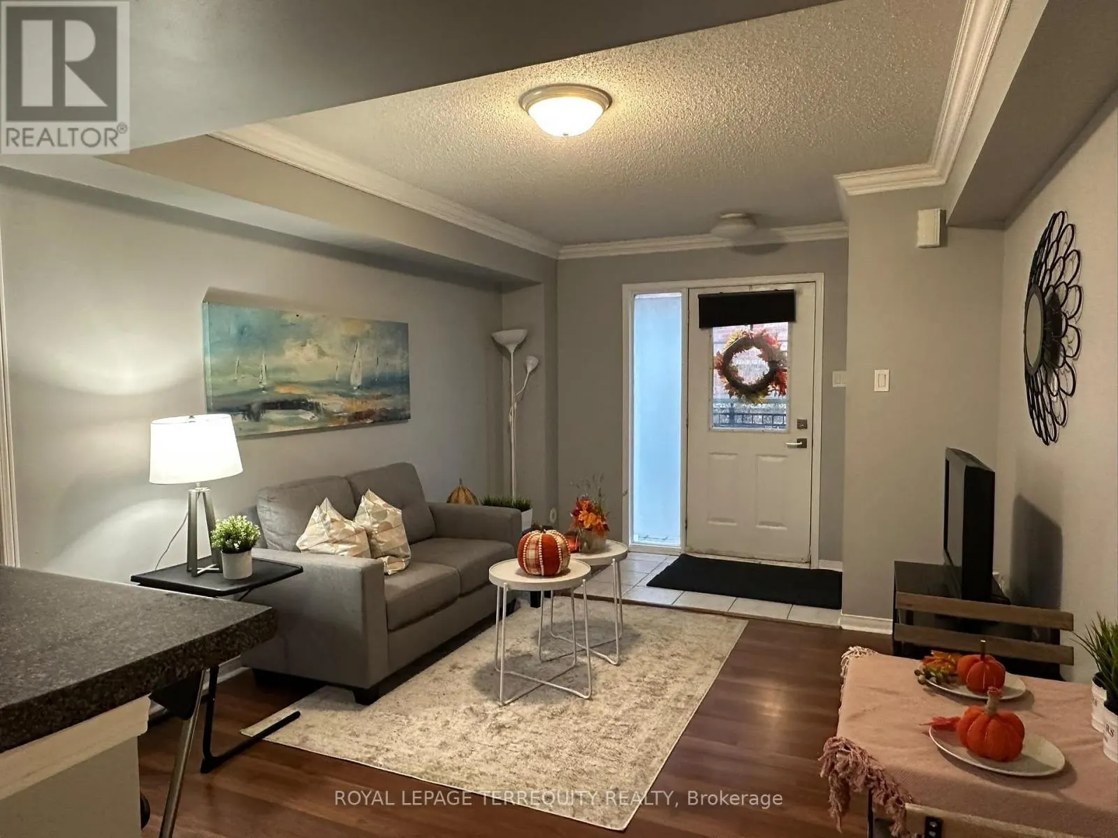 41 - 2265 BUR OAK AVENUE