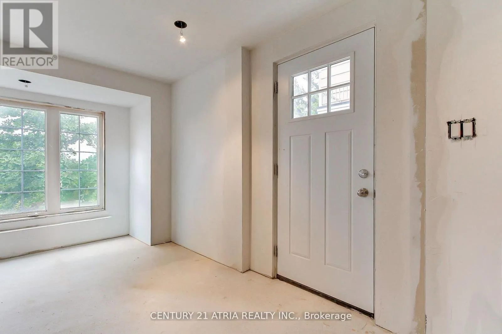 111 ZOKOL DRIVE