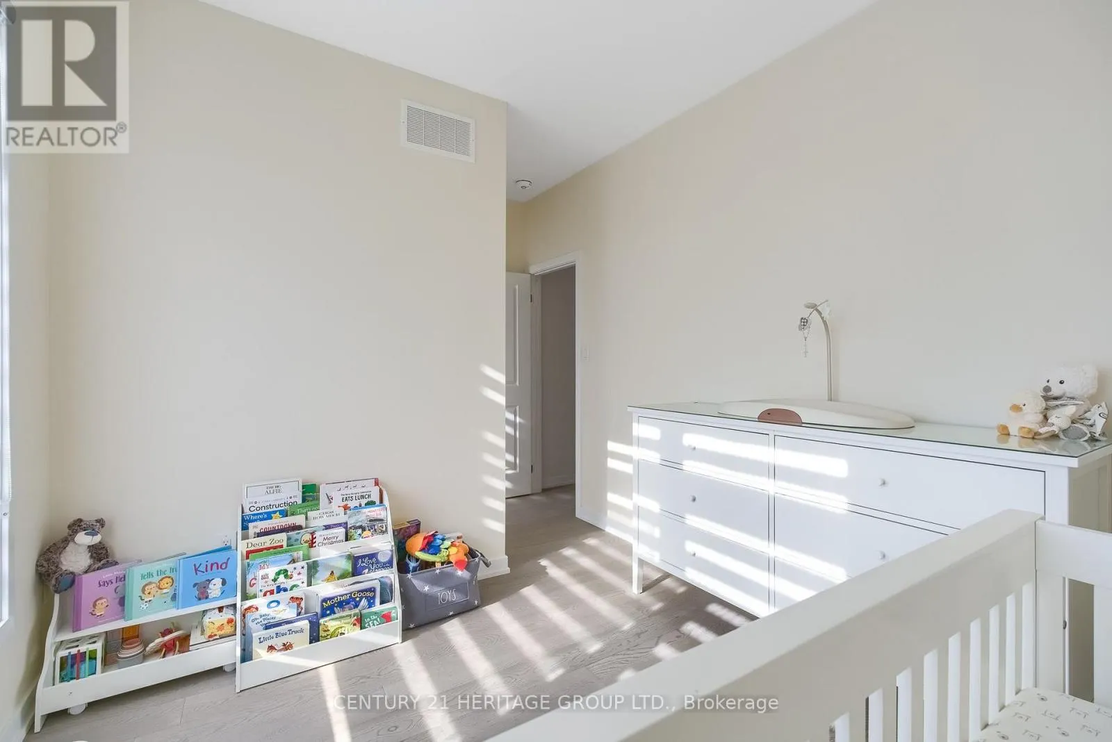 44 SAINTFIELD DRIVE