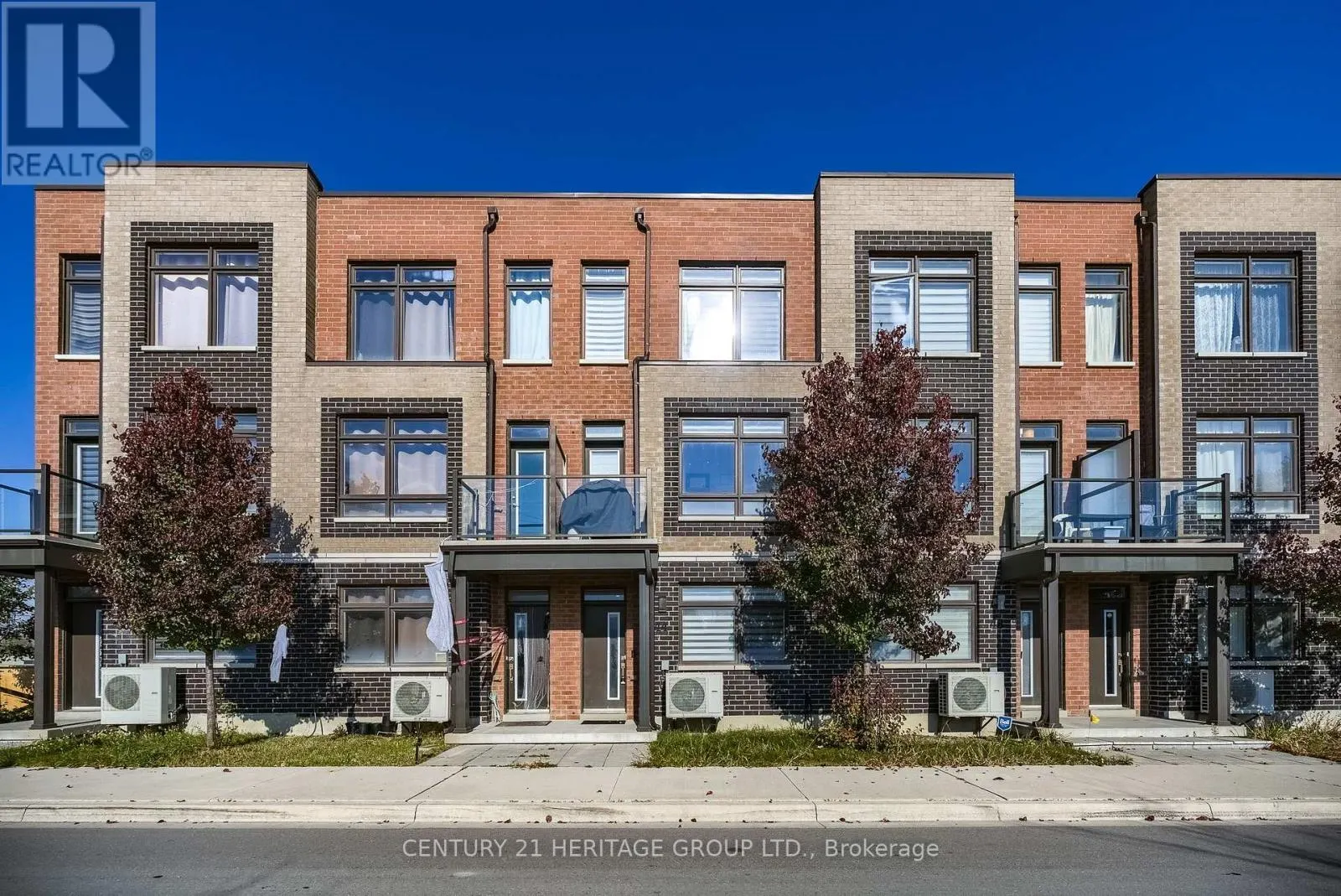 44 SAINTFIELD DRIVE
