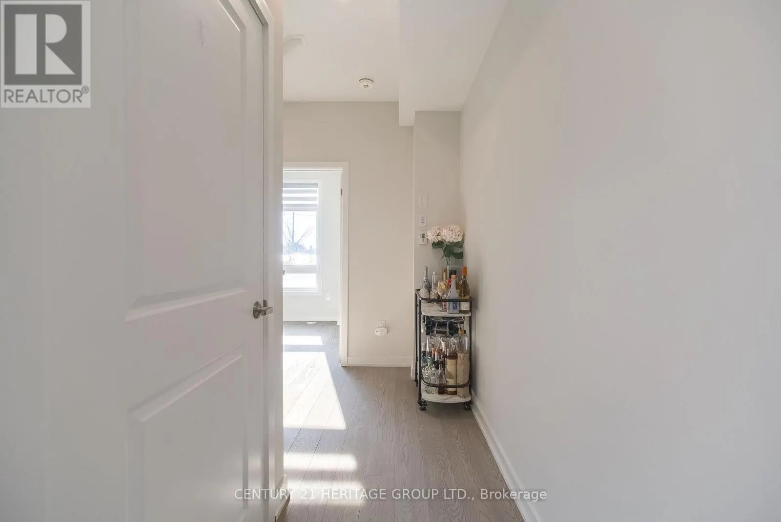 44 SAINTFIELD DRIVE