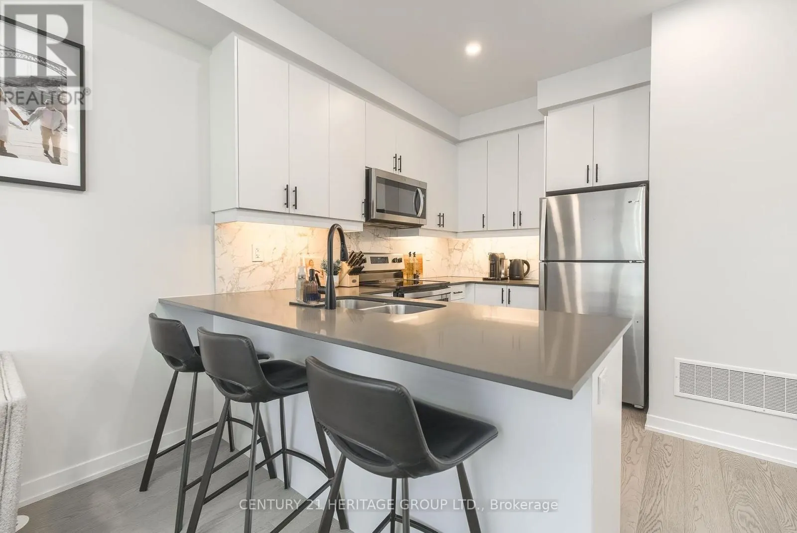 44 SAINTFIELD DRIVE