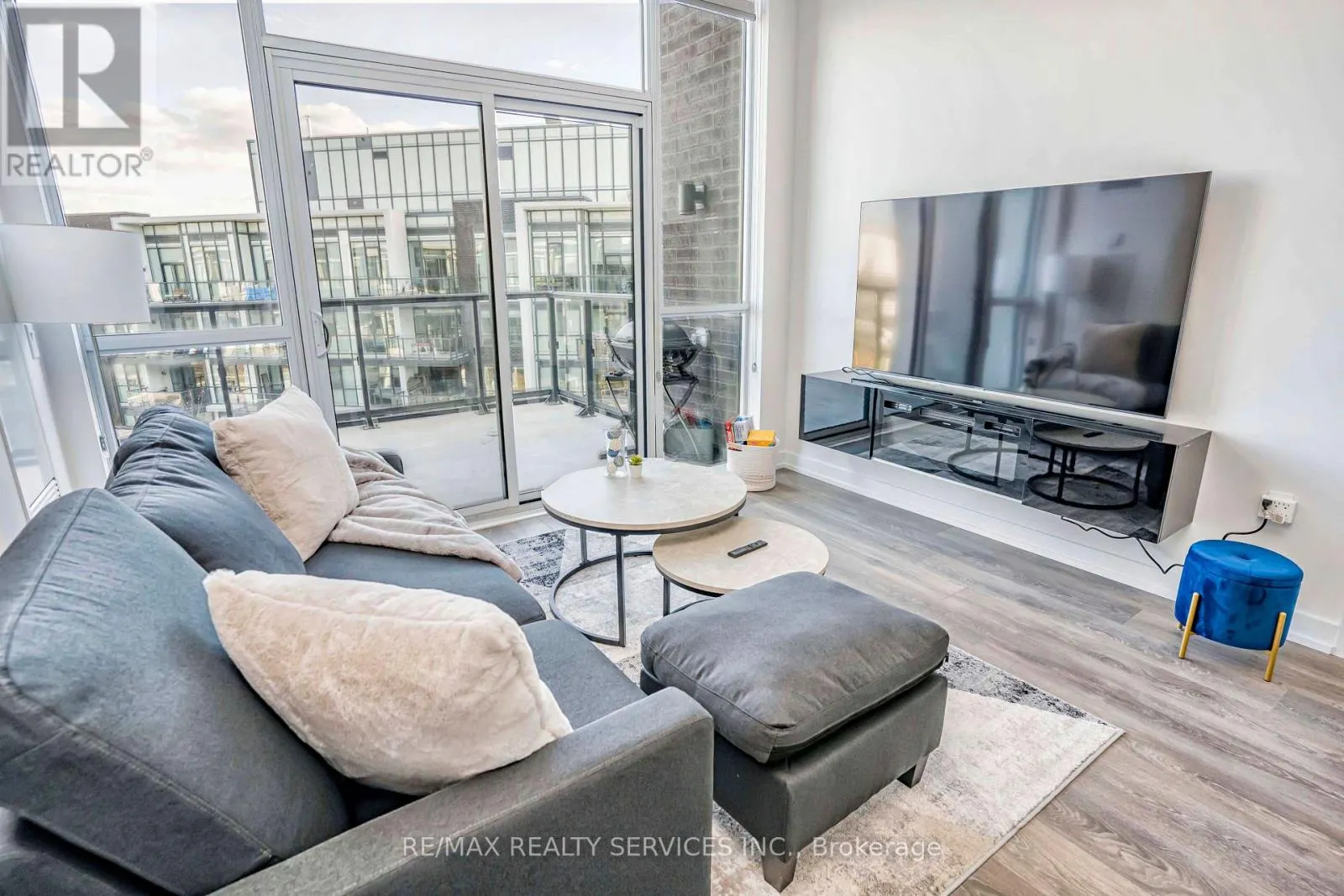 403 - 415 SEA RAY AVENUE