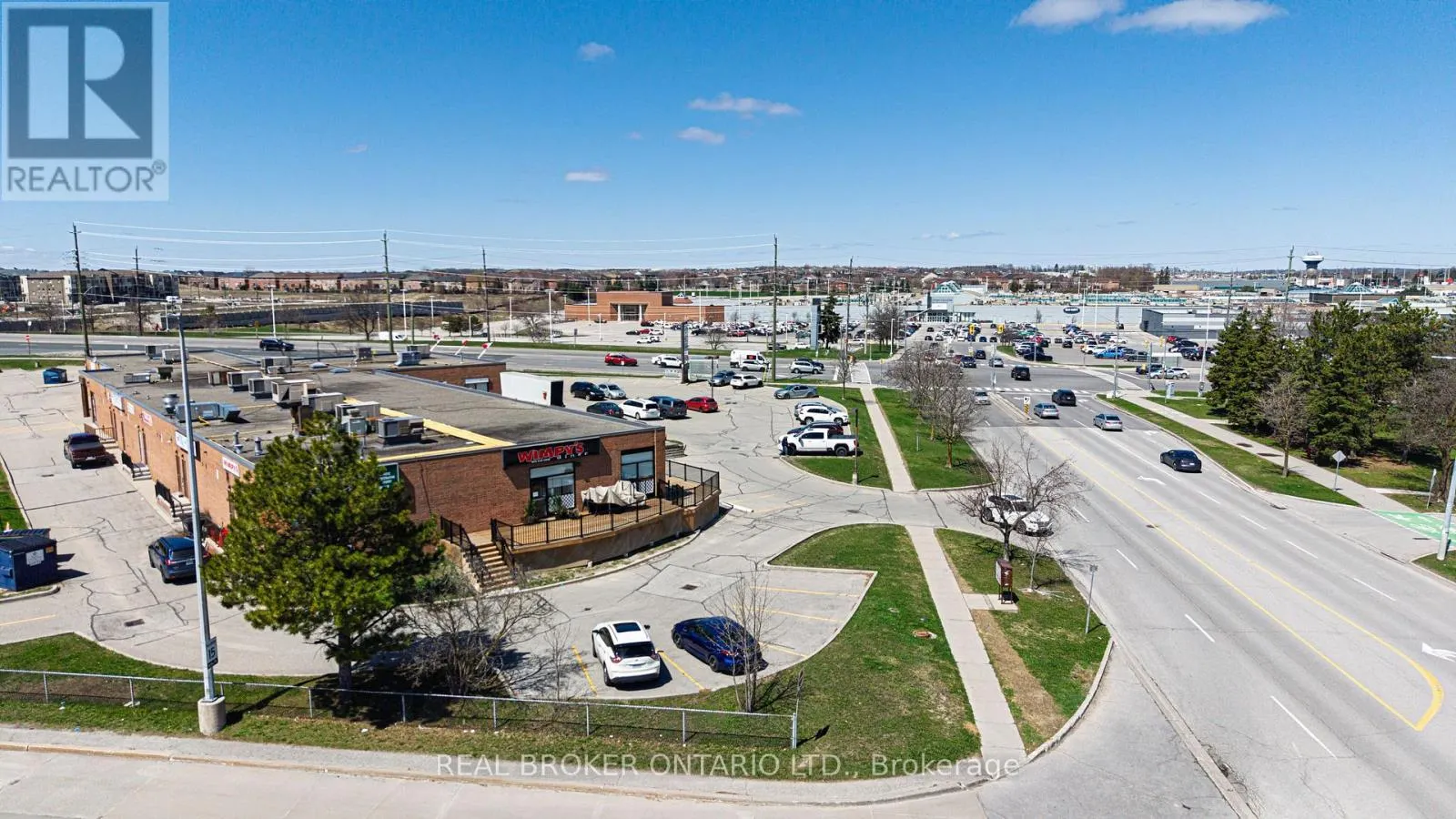 340 EAGLE STREET W