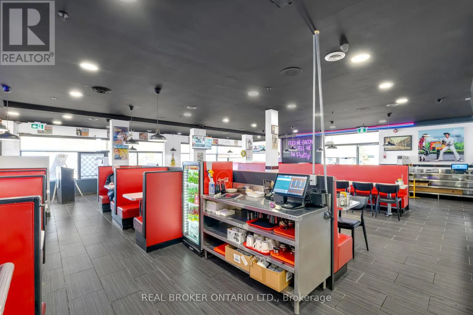 340 EAGLE STREET W