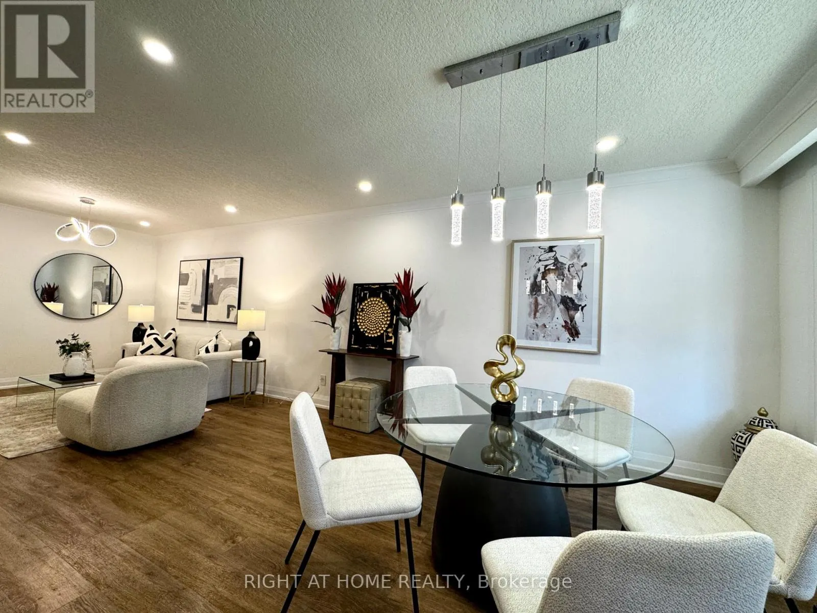 246 ZELDA CRESCENT