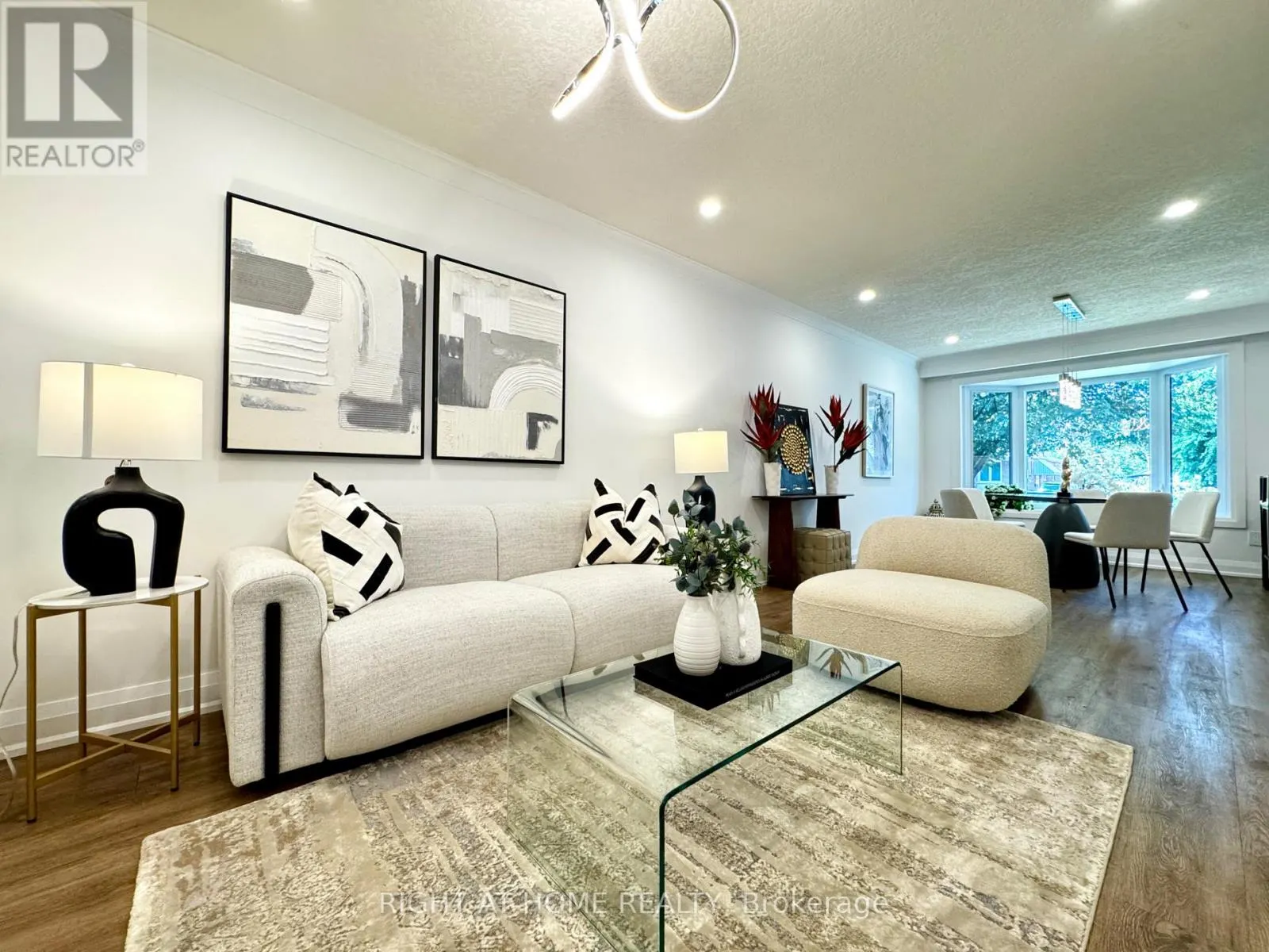 246 ZELDA CRESCENT
