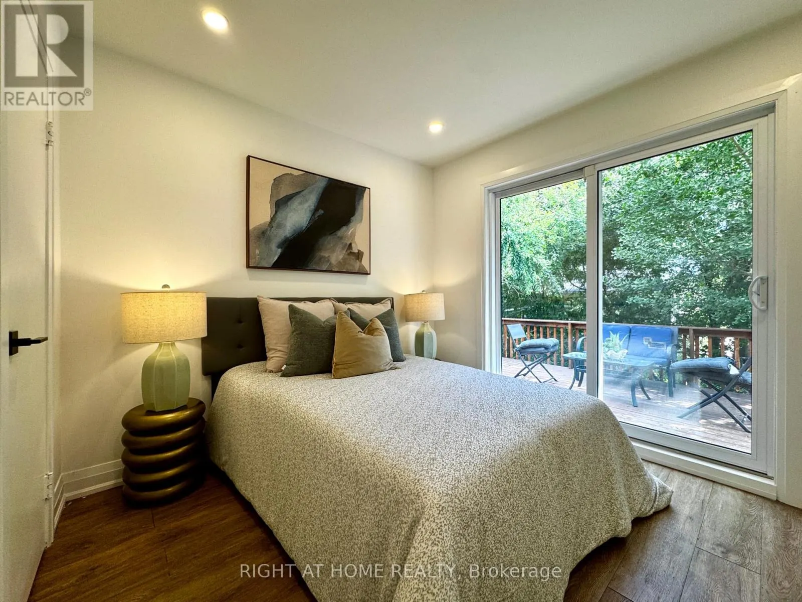 246 ZELDA CRESCENT