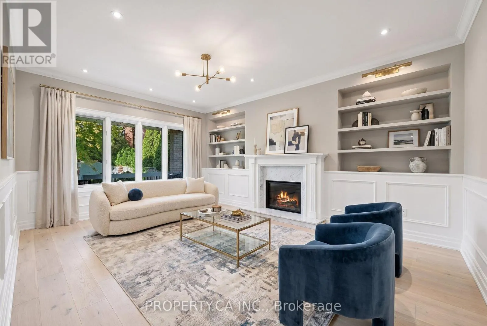 12 KING HIGH DRIVE