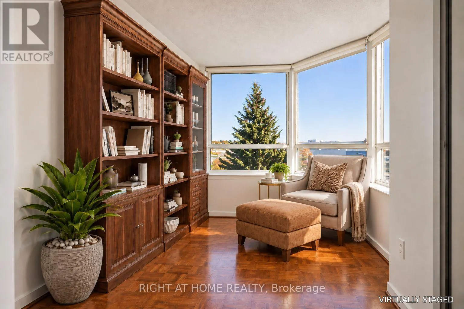 518 - 25 AUSTIN DRIVE