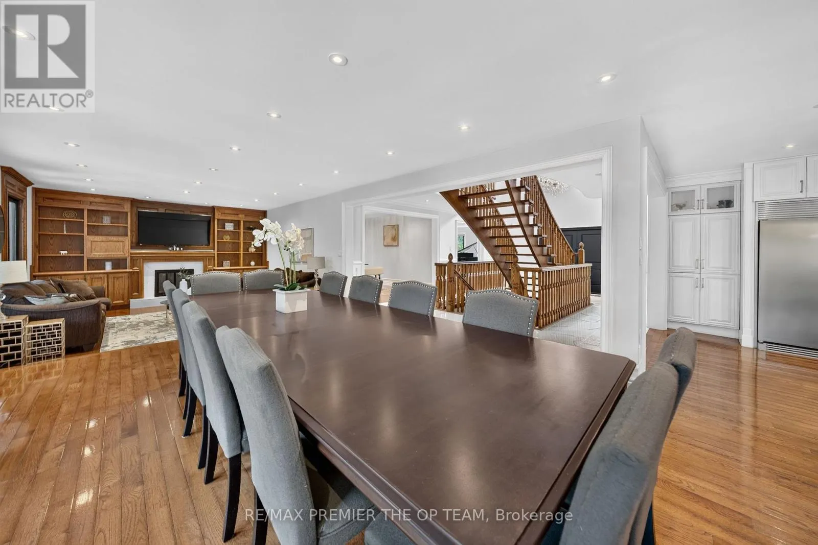155 DIANAWOOD RIDGE