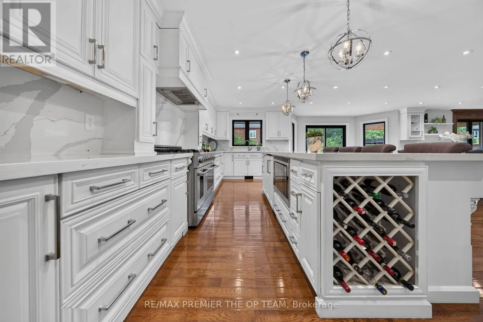 155 DIANAWOOD RIDGE
