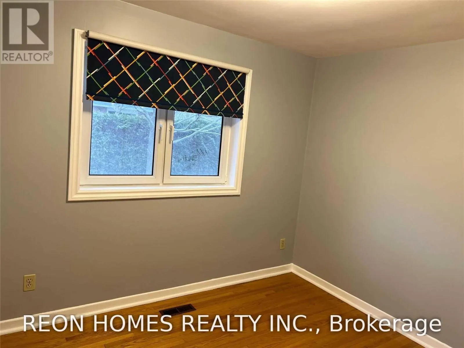 (MAIN) - 21 SENATOR REESORS DRIVE