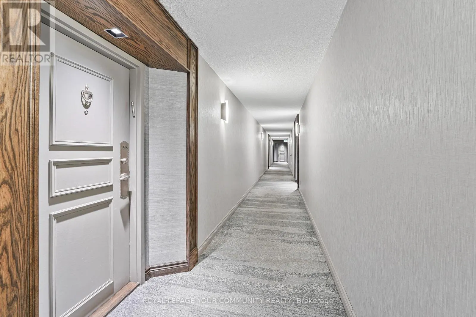 1508 - 120 PROMENADE CIRCLE