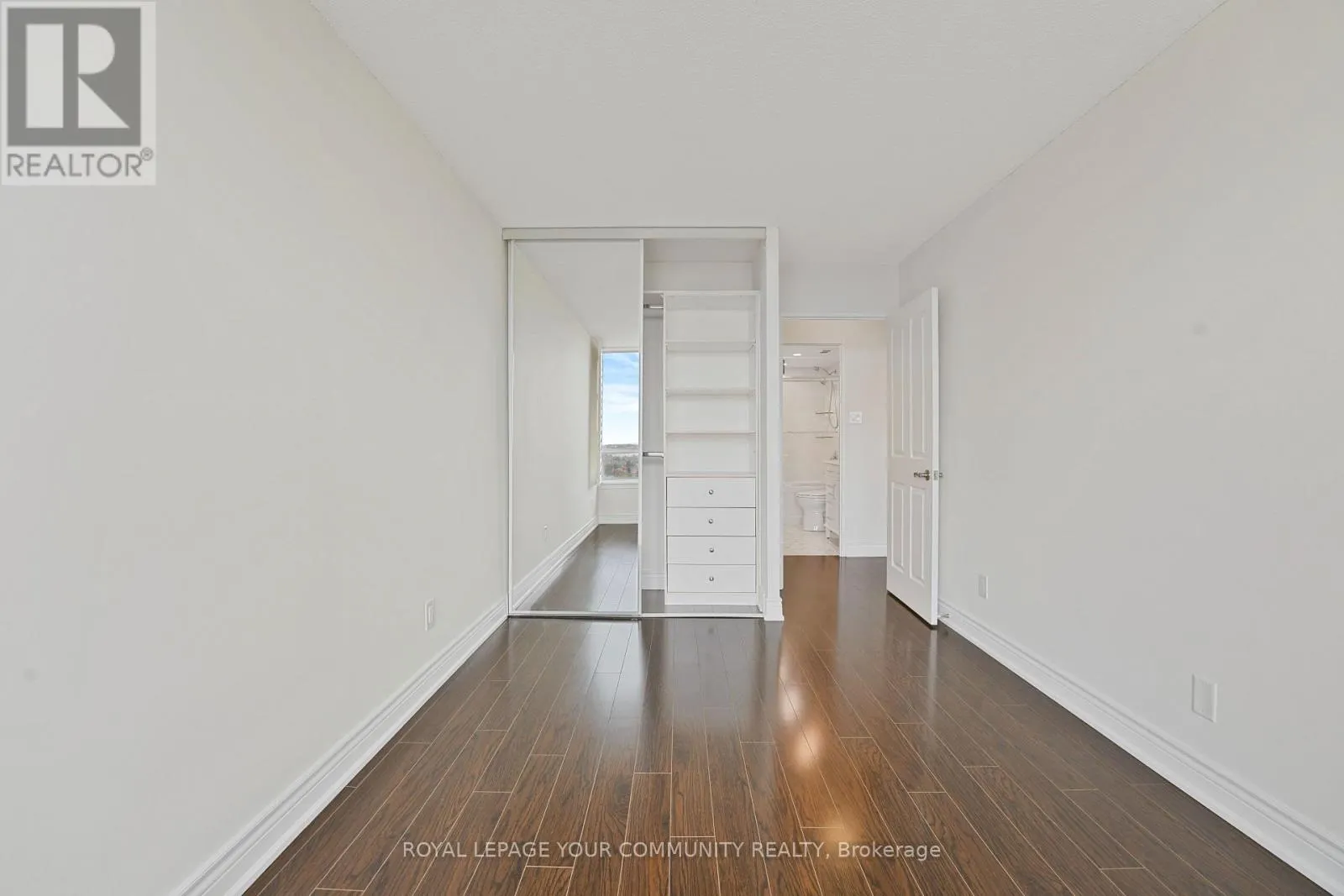 1508 - 120 PROMENADE CIRCLE