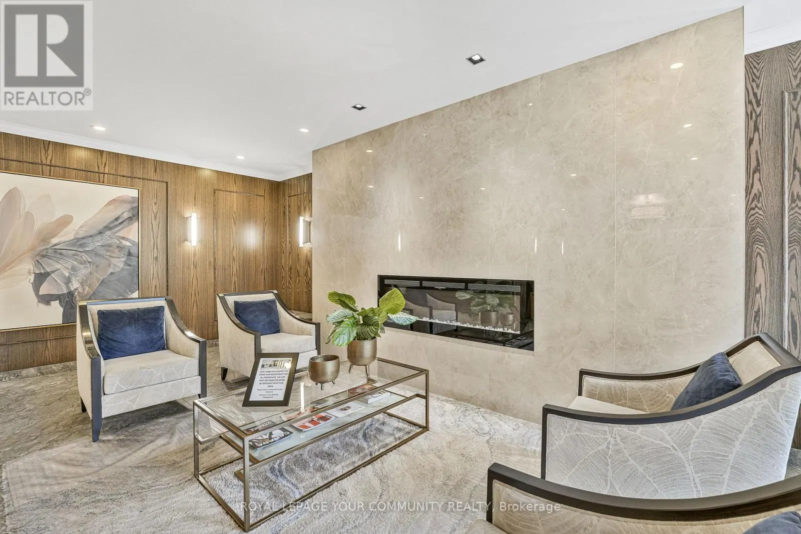 1508 - 120 PROMENADE CIRCLE