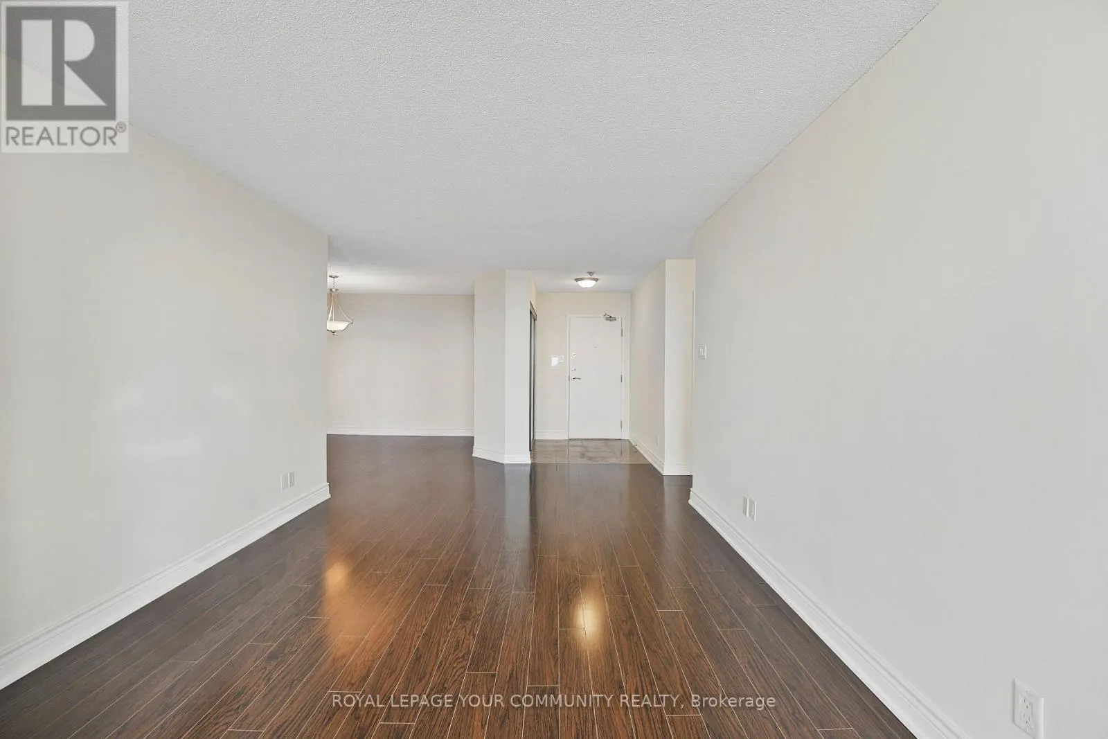 1508 - 120 PROMENADE CIRCLE