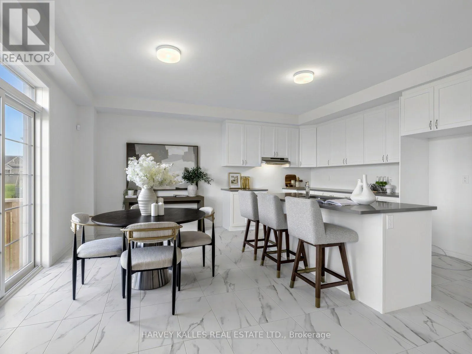 44 BLUEBIRD BOULEVARD