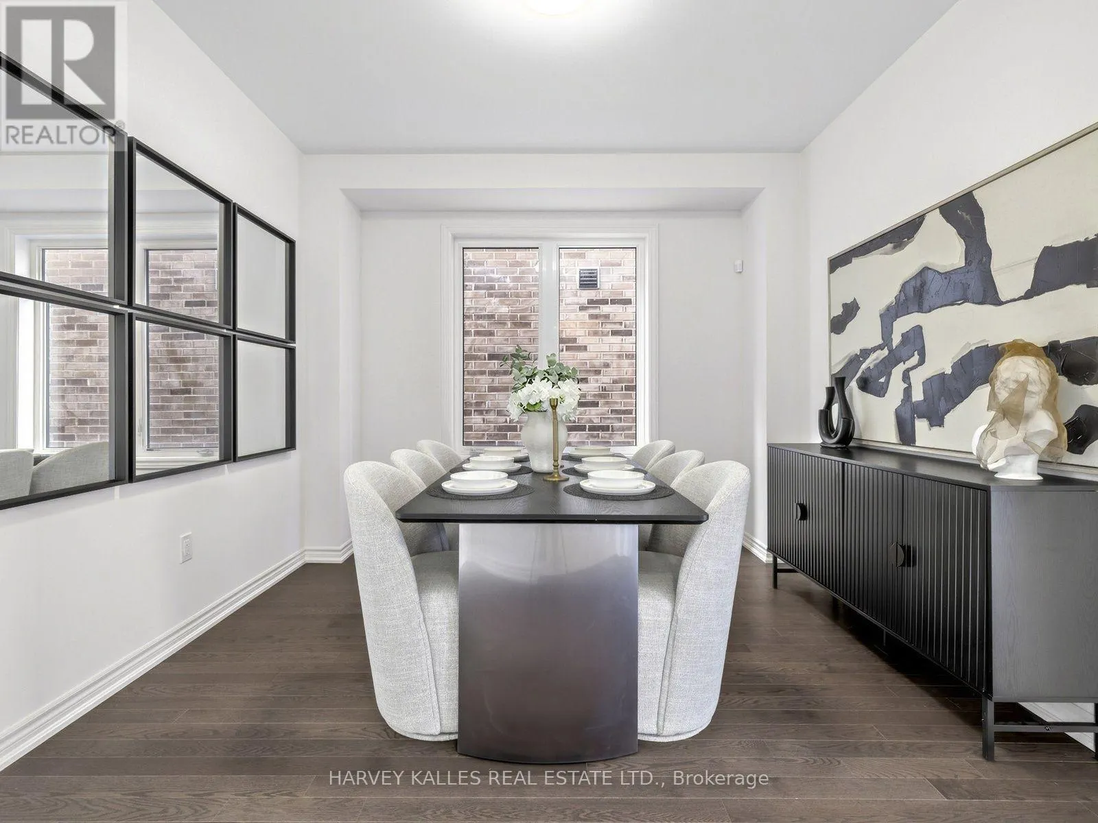 44 BLUEBIRD BOULEVARD