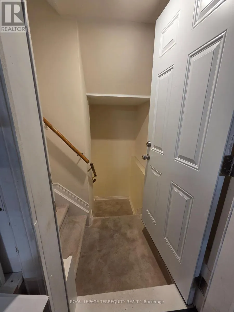 BSMT - 16 ROYAL CHAPIN CRESCENT