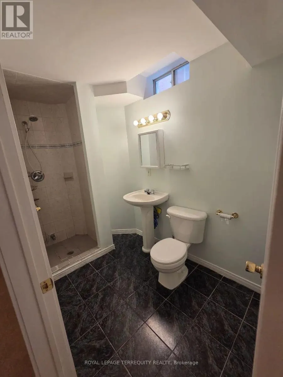 BSMT - 16 ROYAL CHAPIN CRESCENT