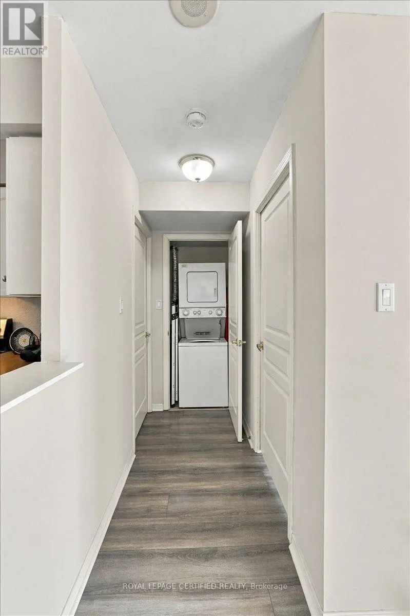 606 - 29 NORTHERN HEIGHTS