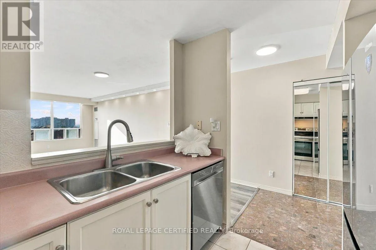 606 - 29 NORTHERN HEIGHTS