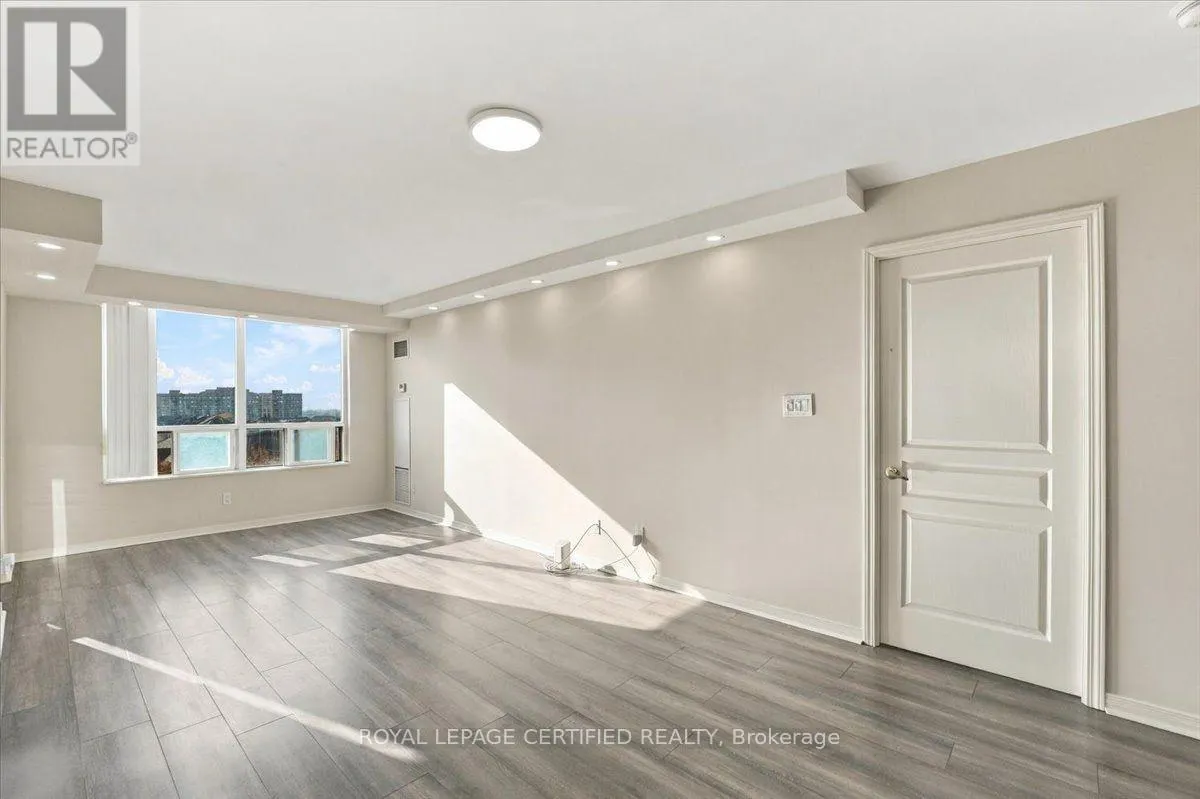 606 - 29 NORTHERN HEIGHTS