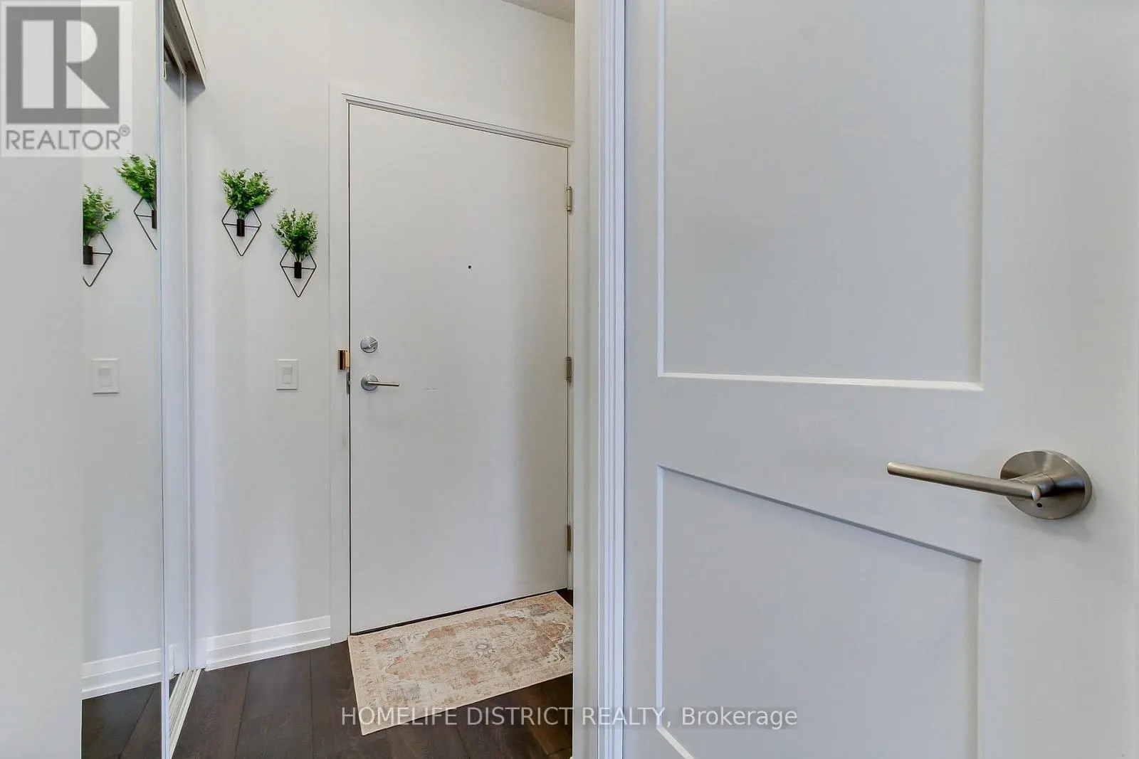 717 - 7895 JANE STREET
