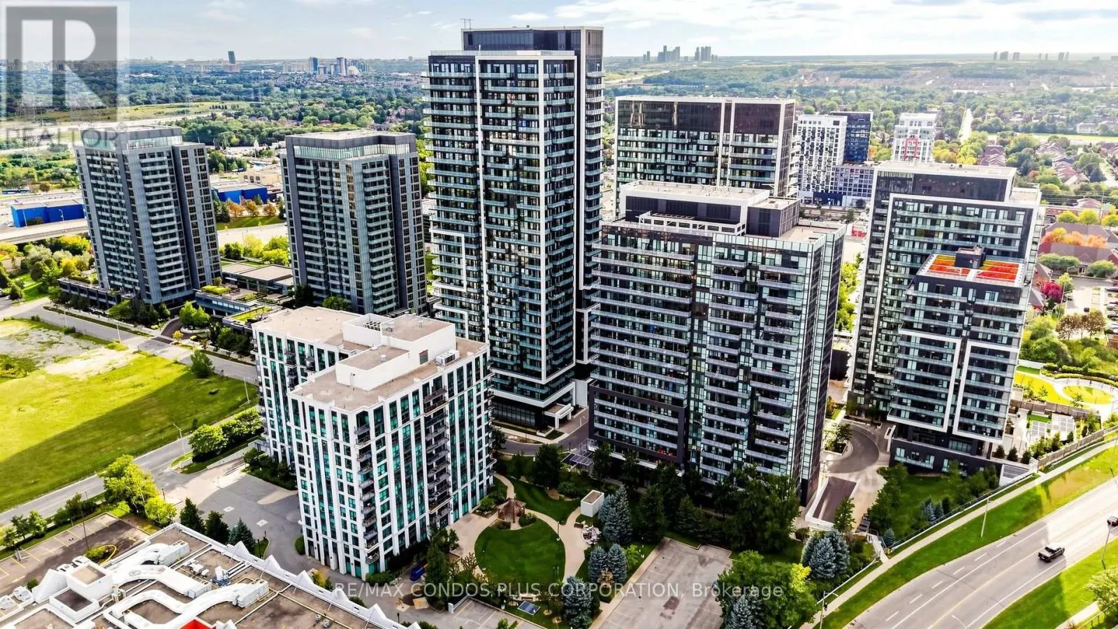 503 - 105 ONEIDA CRESCENT