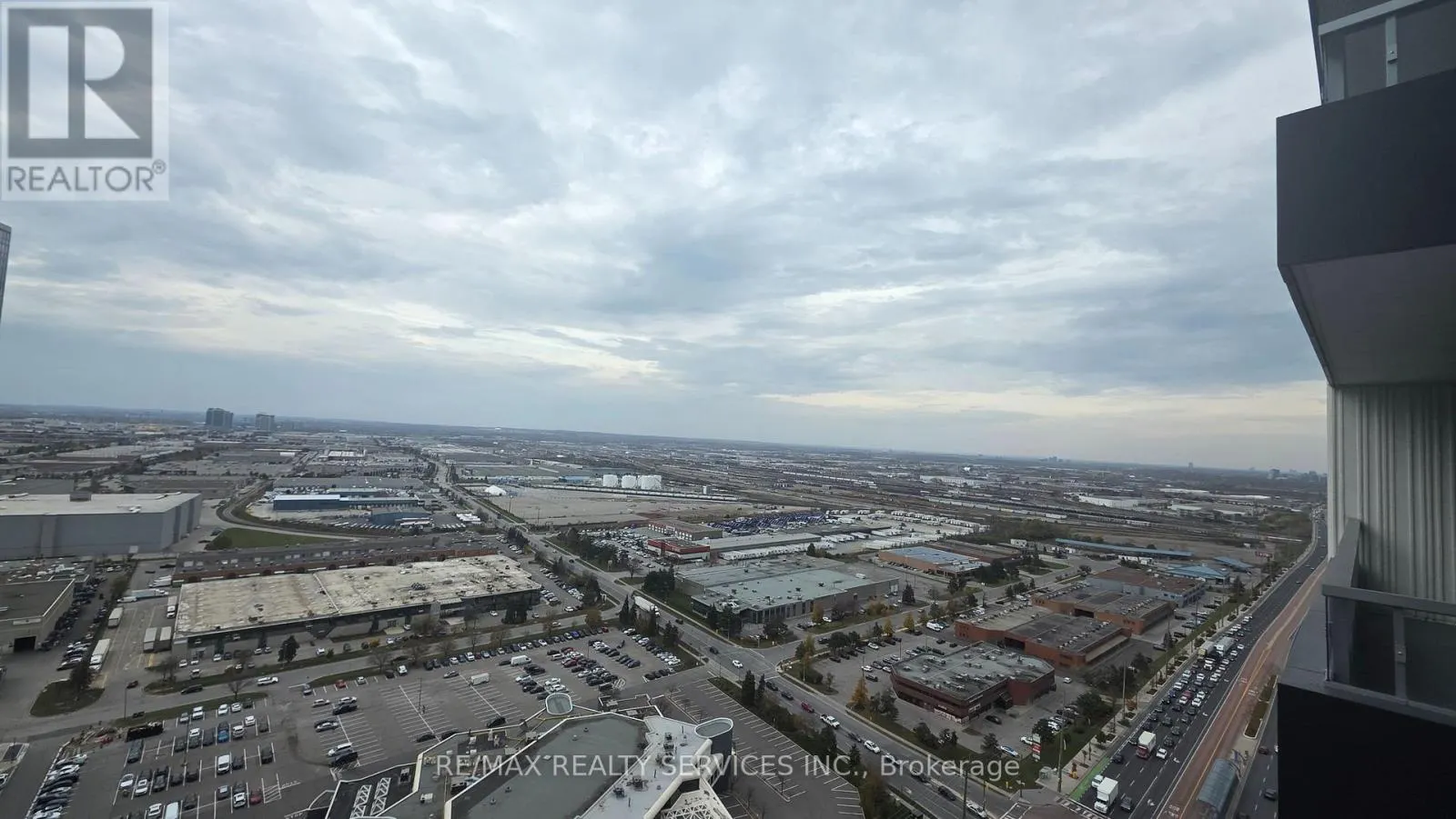 2612 - 5 MEADOWDALE ROAD